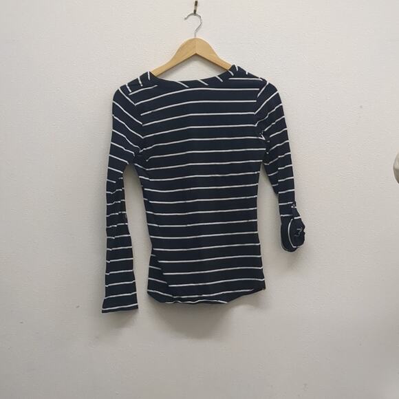 Lole black and white stripped quarter button top size S - Picture 6 of 6
